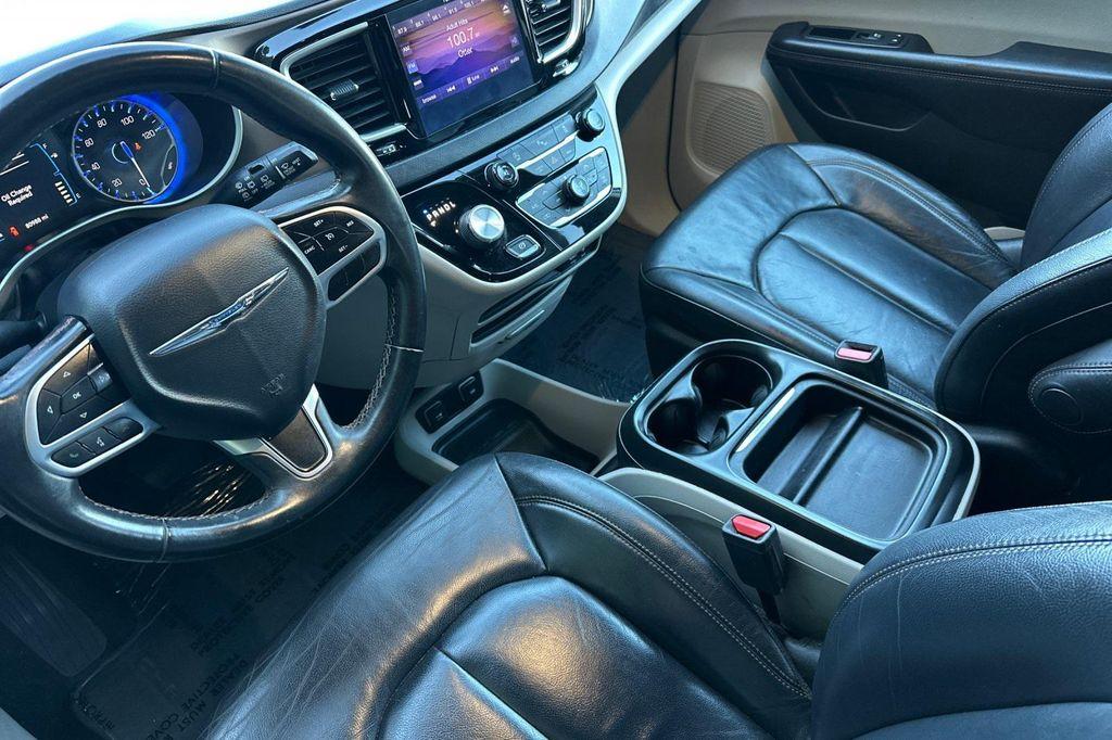 used 2017 Chrysler Pacifica car, priced at $14,400