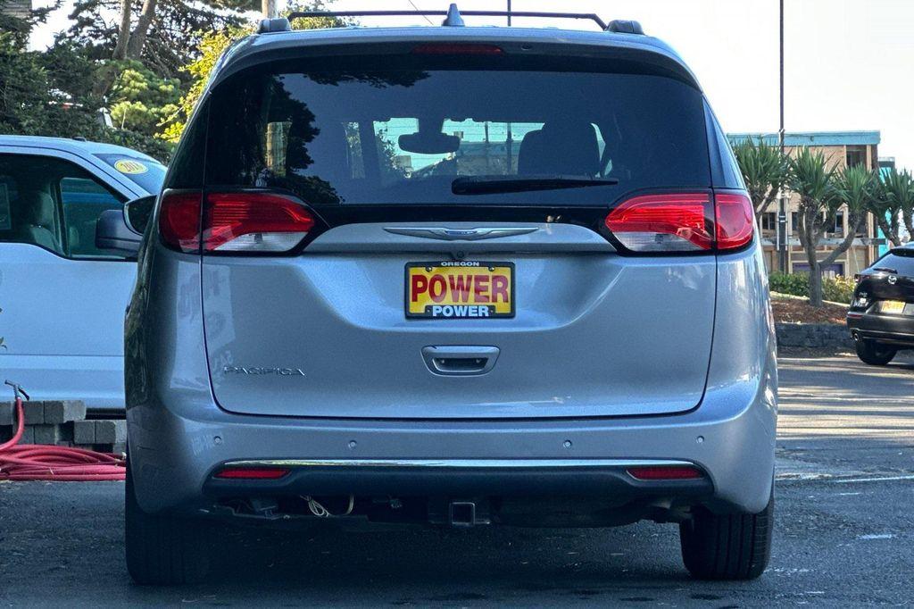 used 2017 Chrysler Pacifica car, priced at $14,400