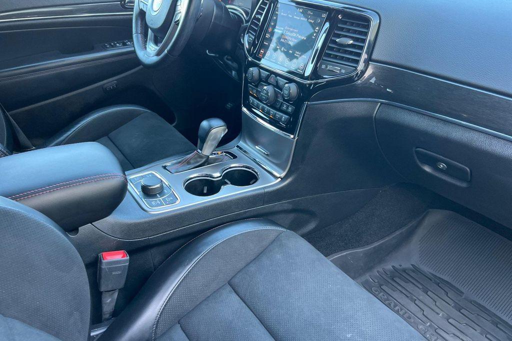 used 2021 Jeep Grand Cherokee car, priced at $27,890