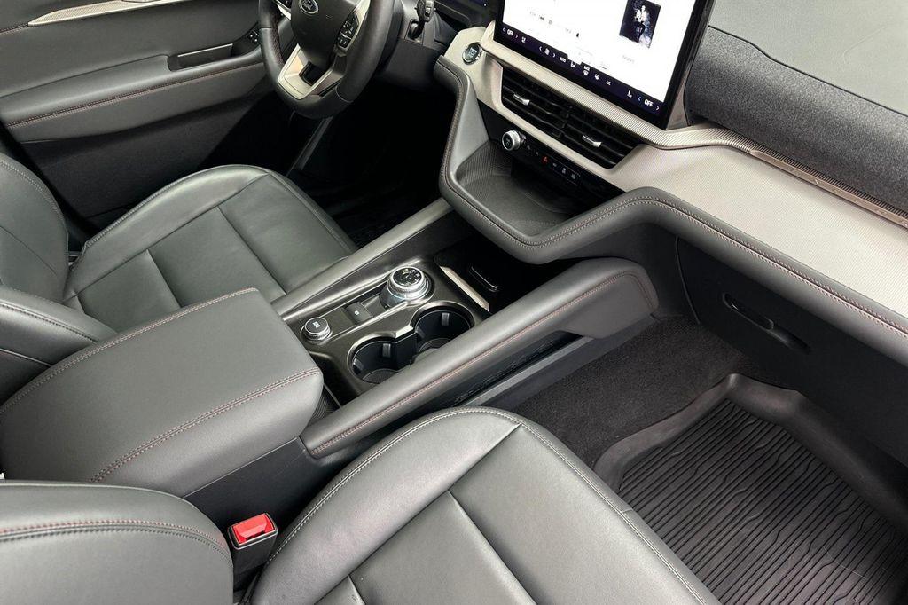 used 2025 Ford Explorer car, priced at $41,890