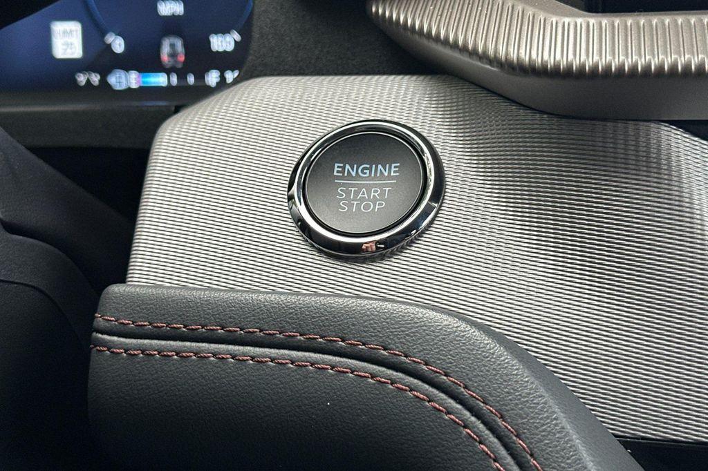 used 2025 Ford Explorer car, priced at $41,890