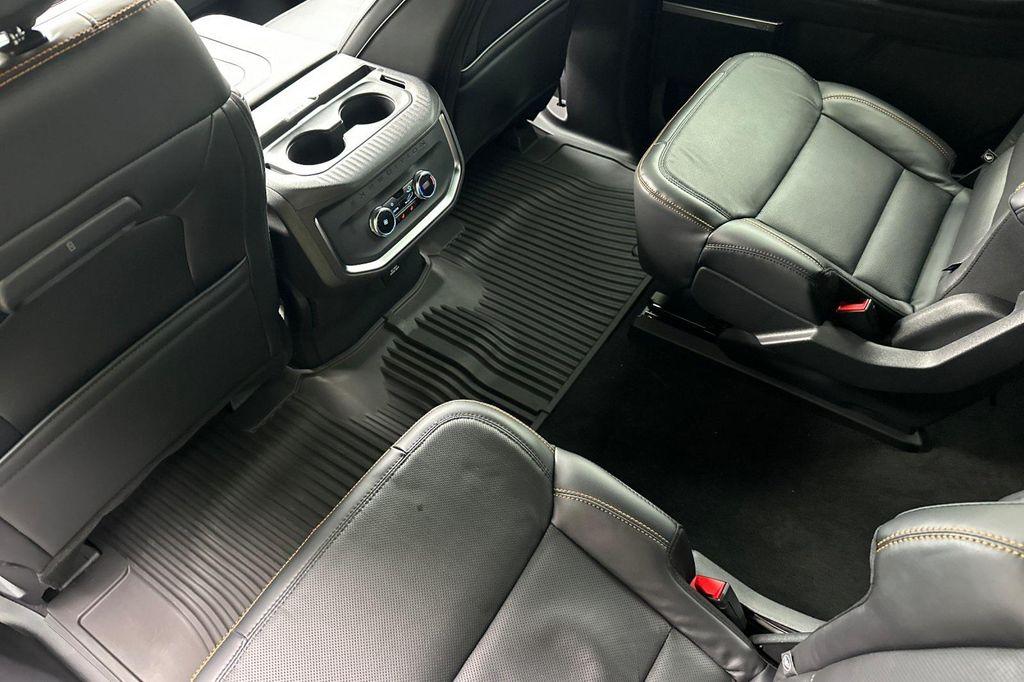 new 2025 Ford Expedition car, priced at $84,785