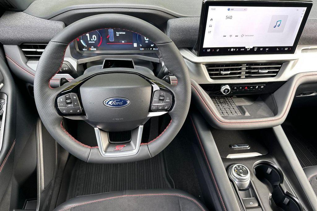 new 2025 Ford Explorer car, priced at $63,405