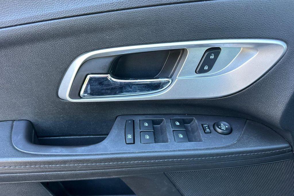 used 2017 Chevrolet Equinox car, priced at $11,995