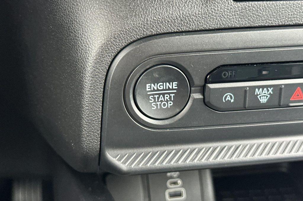 new 2025 Ford Bronco Sport car, priced at $35,990