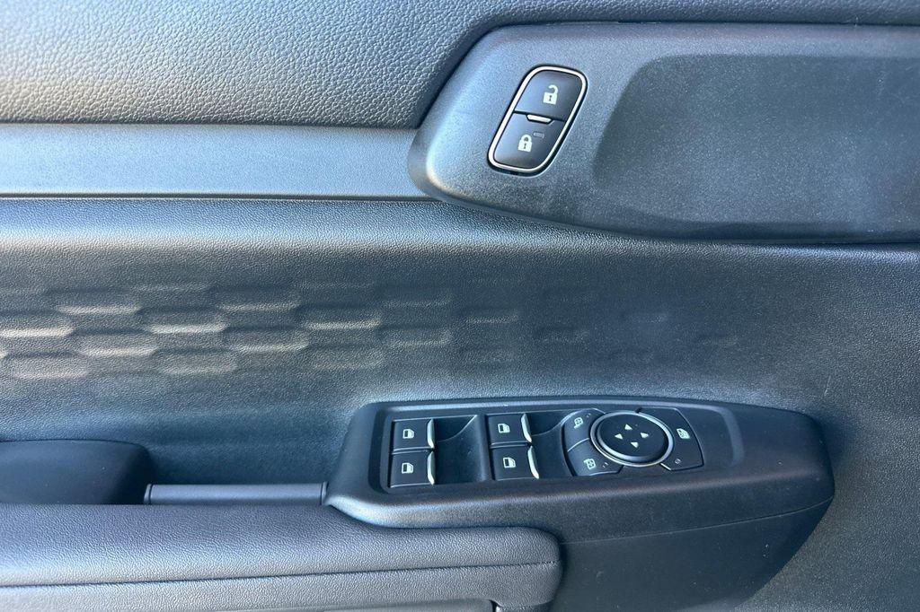 new 2025 Ford Ranger car, priced at $38,320