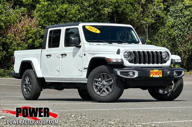 new 2024 Jeep Gladiator car, priced at $39,995