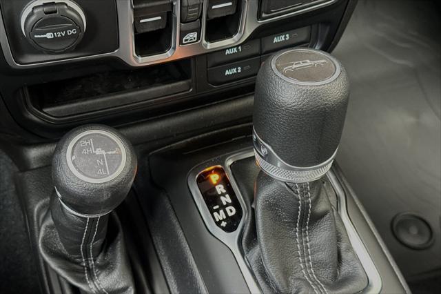 new 2024 Jeep Gladiator car, priced at $39,995