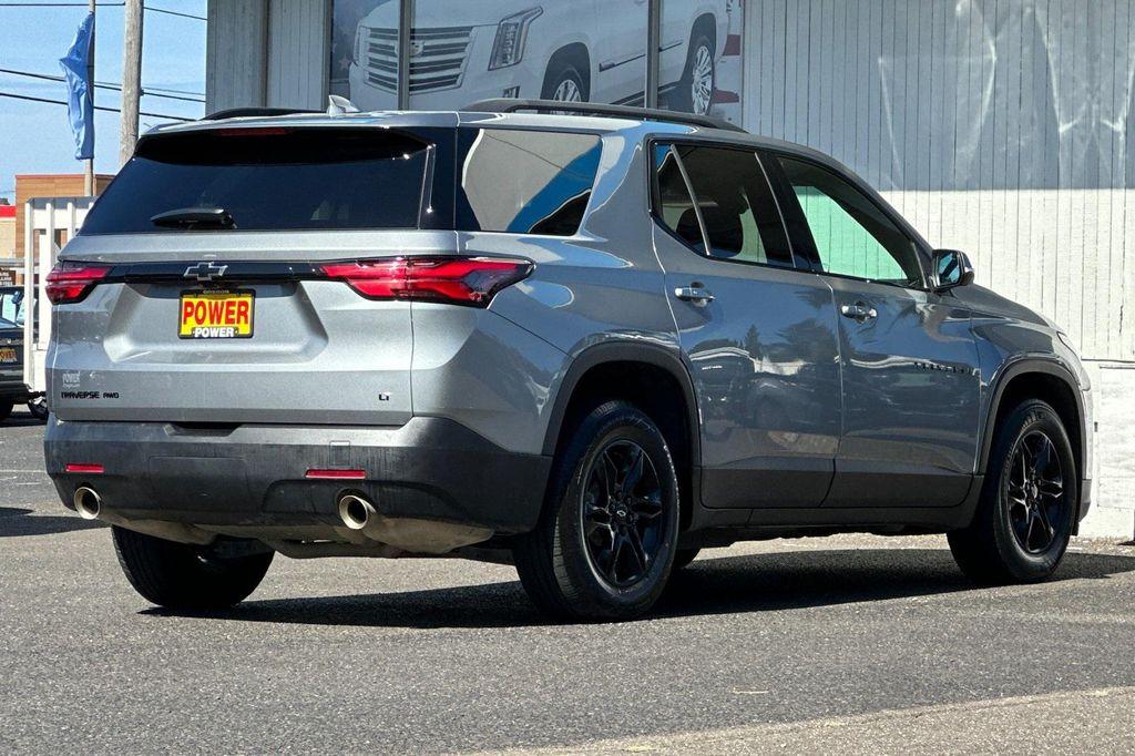 used 2023 Chevrolet Traverse car, priced at $28,400