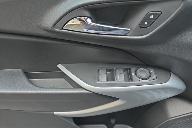 new 2025 Chevrolet Trax car, priced at $21,795