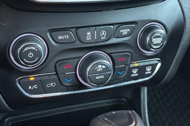 used 2019 Jeep Cherokee car, priced at $15,995