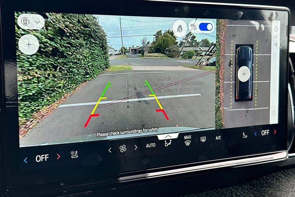 new 2025 Ford Expedition car, priced at $84,785