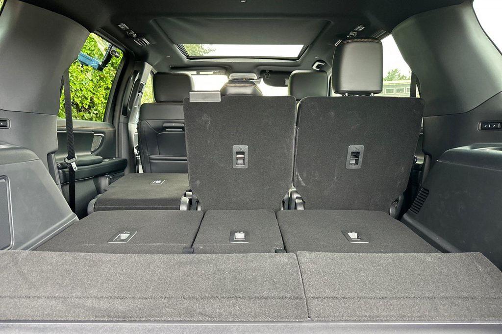 new 2025 Ford Expedition car, priced at $84,785