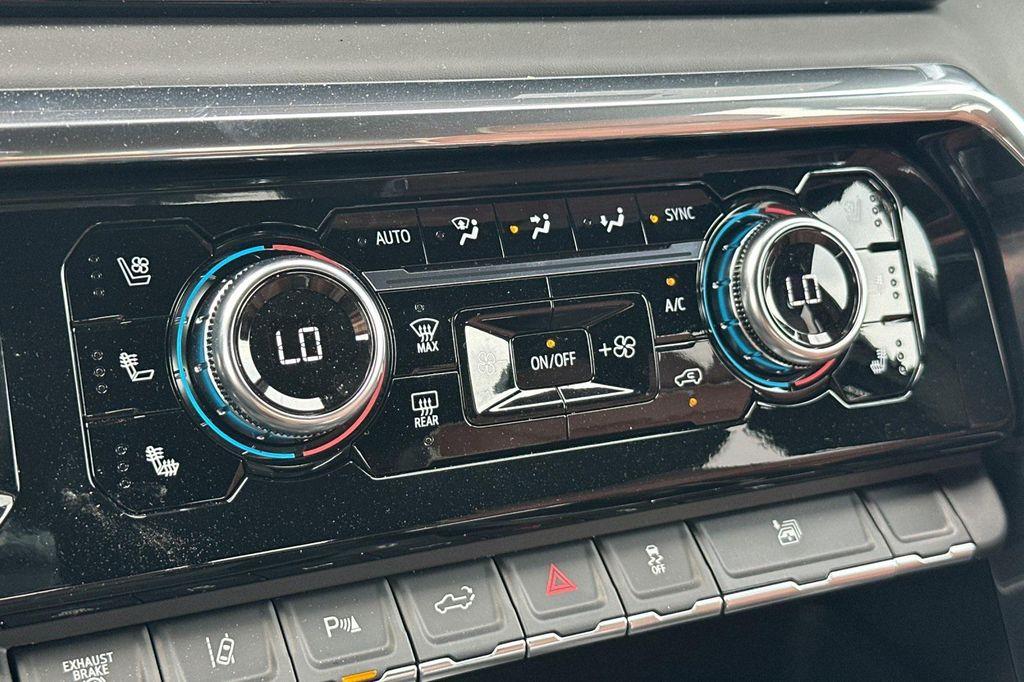 new 2026 GMC Sierra 3500 car, priced at $105,200