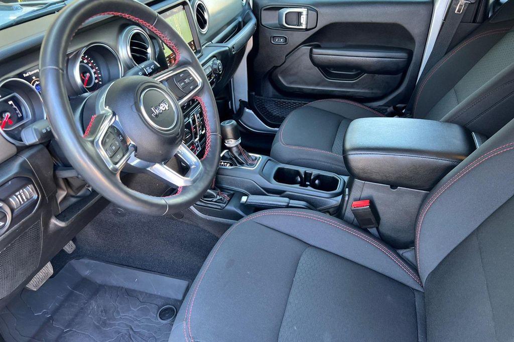 used 2022 Jeep Gladiator car