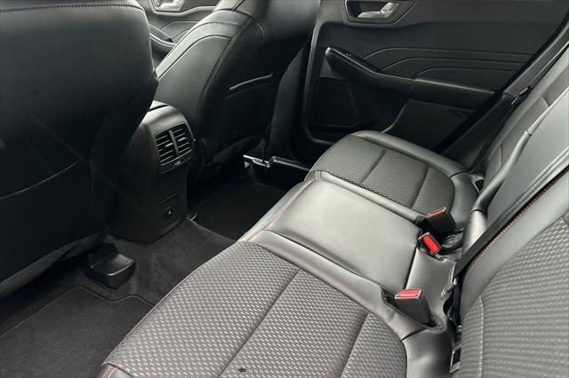 new 2025 Ford Escape car, priced at $34,040