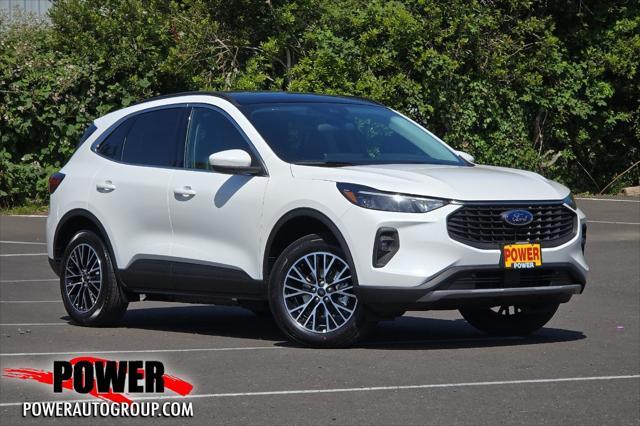 new 2025 Ford Escape PHEV car, priced at $37,995
