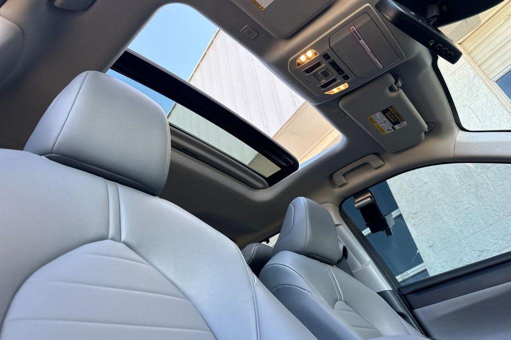 used 2023 Toyota Highlander Hybrid car, priced at $31,890