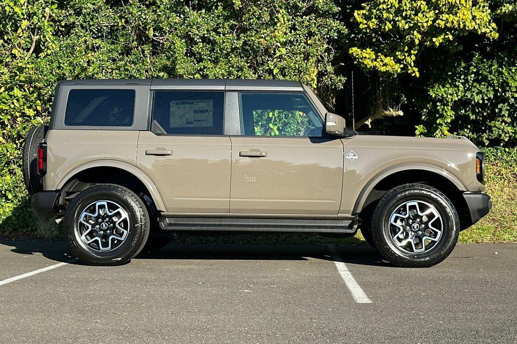 new 2025 Ford Bronco car, priced at $57,095