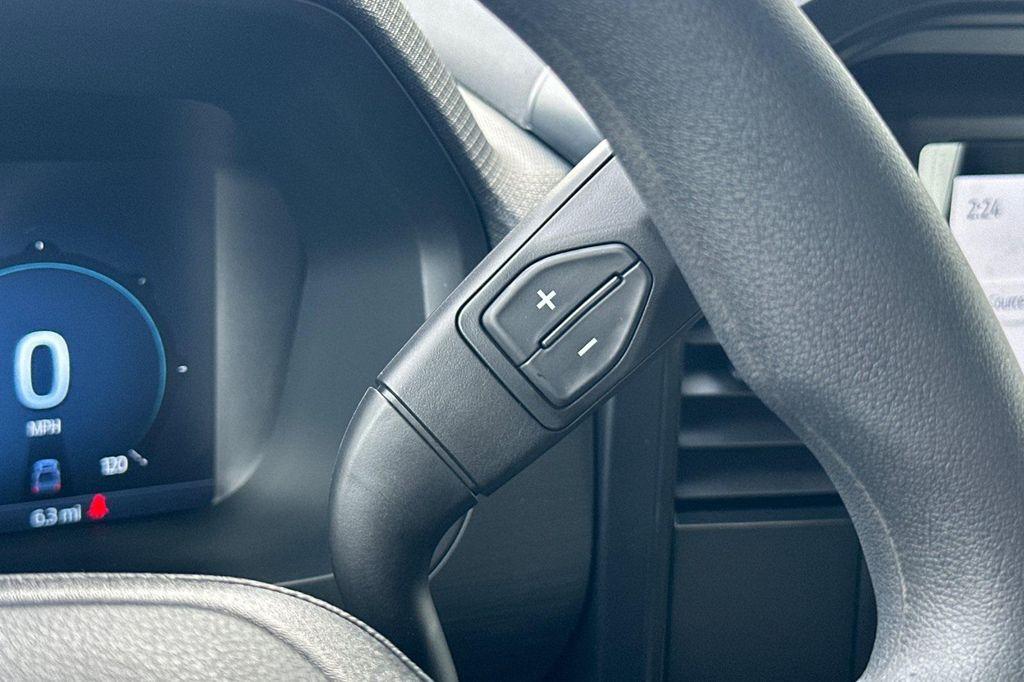 new 2025 Ford F-150 car, priced at $51,960