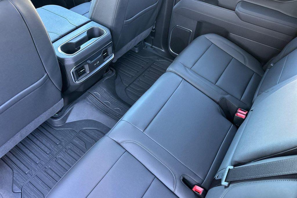 new 2026 GMC Sierra 1500 car, priced at $68,635