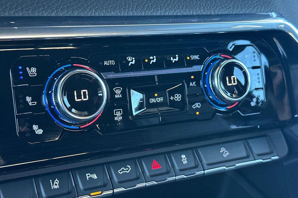 new 2026 GMC Sierra 3500 car, priced at $81,075