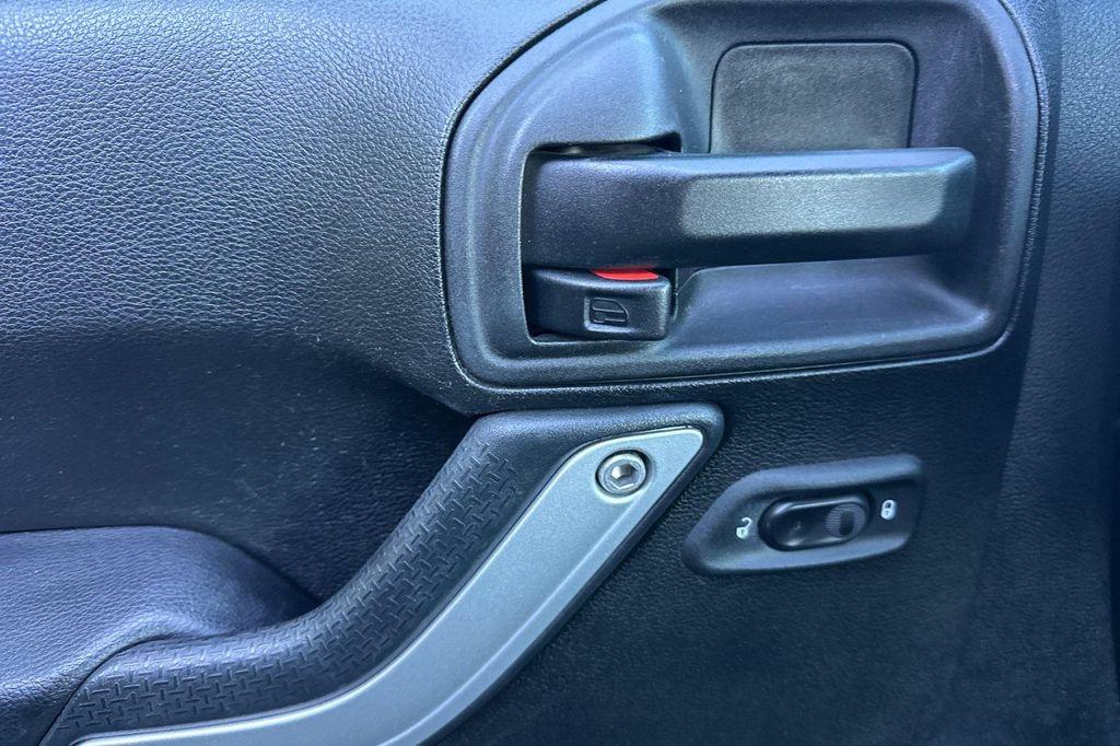 used 2017 Jeep Wrangler Unlimited car, priced at $20,995