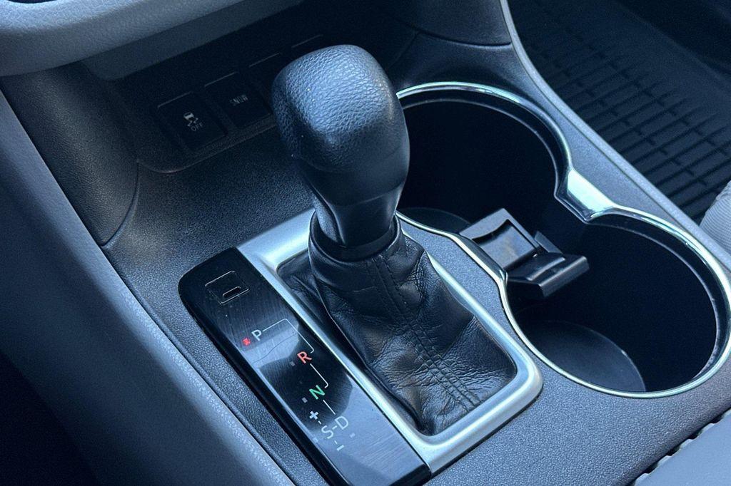 used 2015 Toyota Highlander car, priced at $19,000