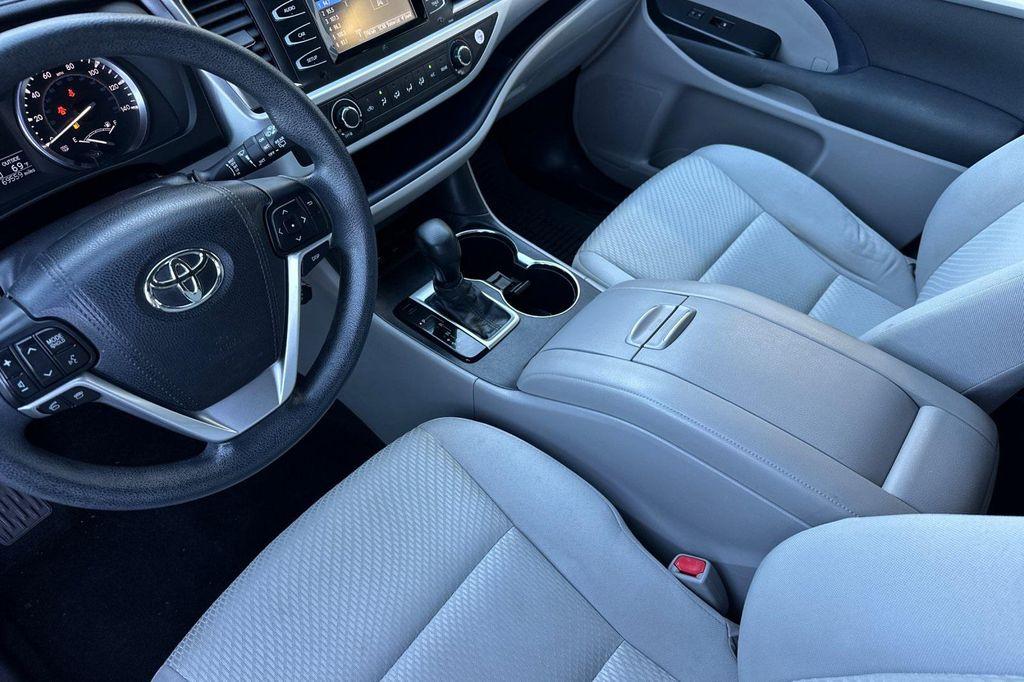 used 2015 Toyota Highlander car, priced at $19,000