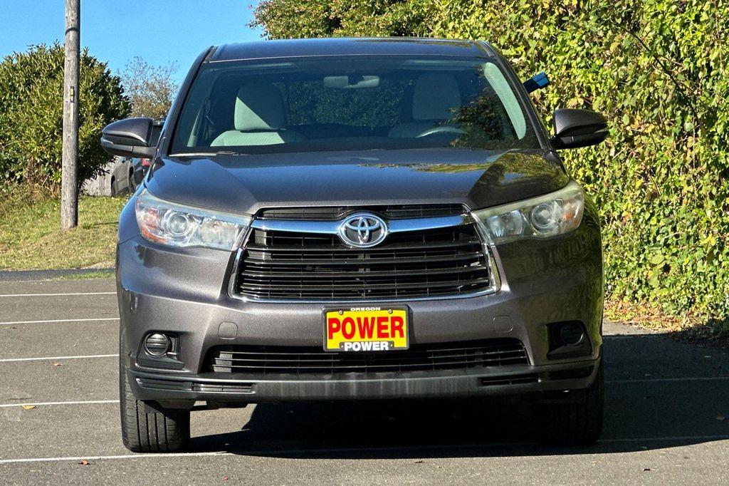 used 2015 Toyota Highlander car, priced at $19,000
