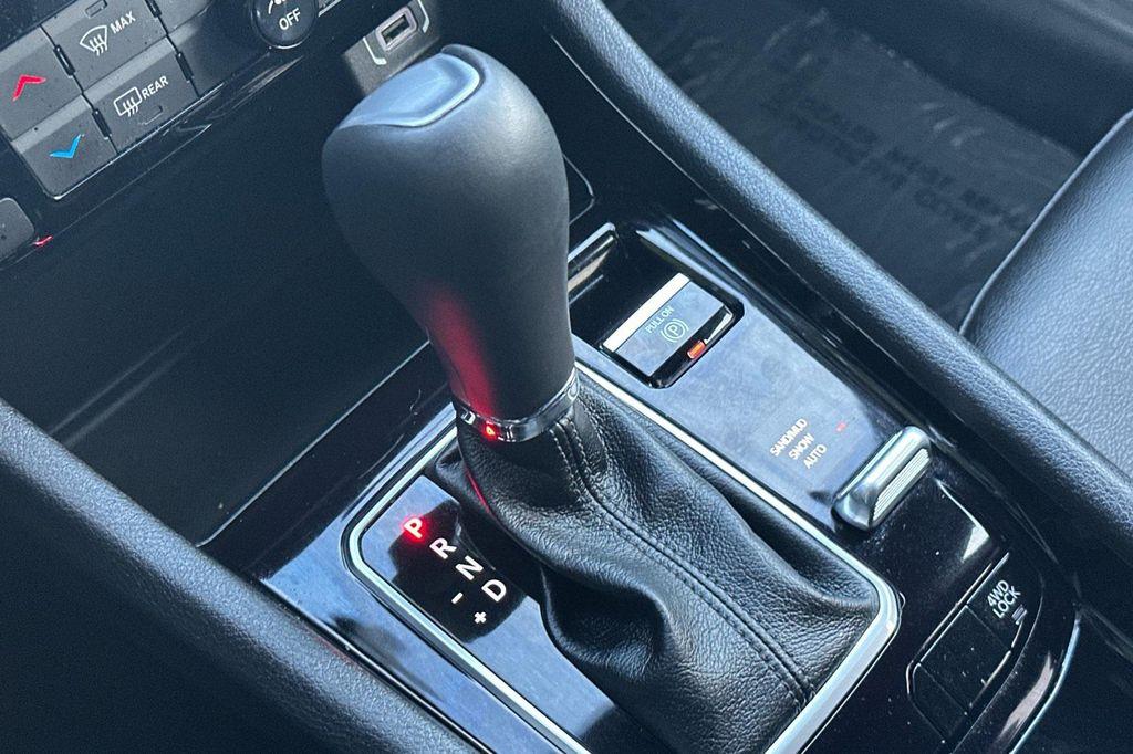 used 2024 Jeep Compass car, priced at $25,995