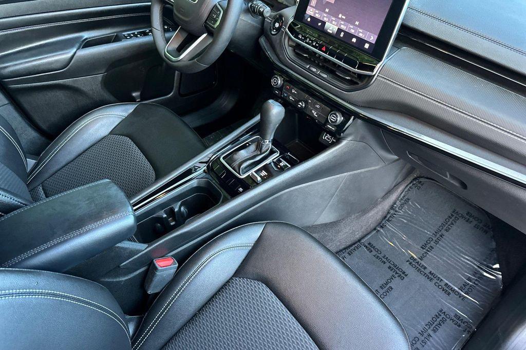 used 2024 Jeep Compass car, priced at $25,995