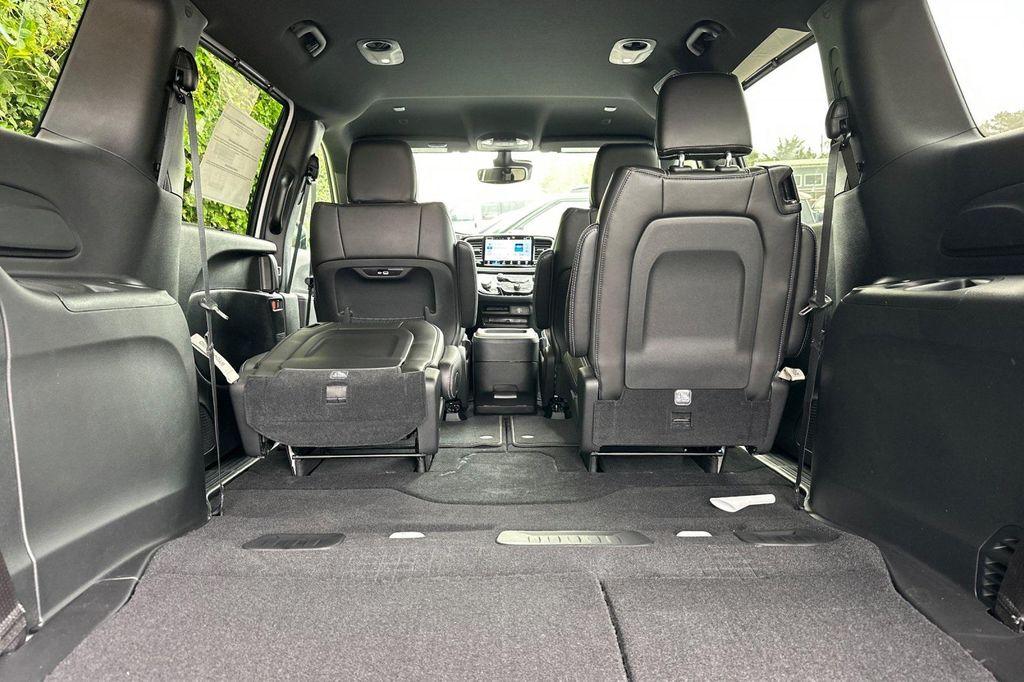 new 2026 Chrysler Pacifica car, priced at $47,065