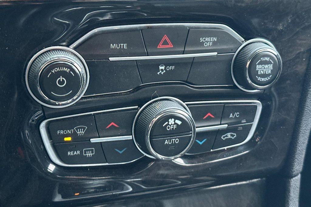 used 2018 Chrysler 300 car, priced at $13,880