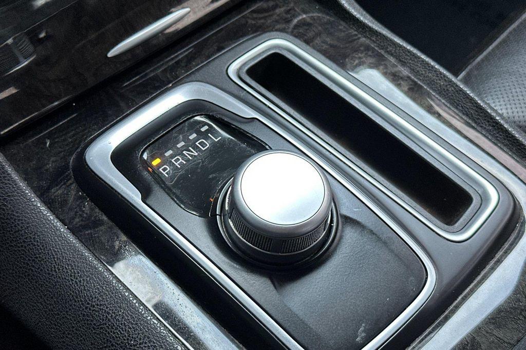 used 2018 Chrysler 300 car, priced at $13,880