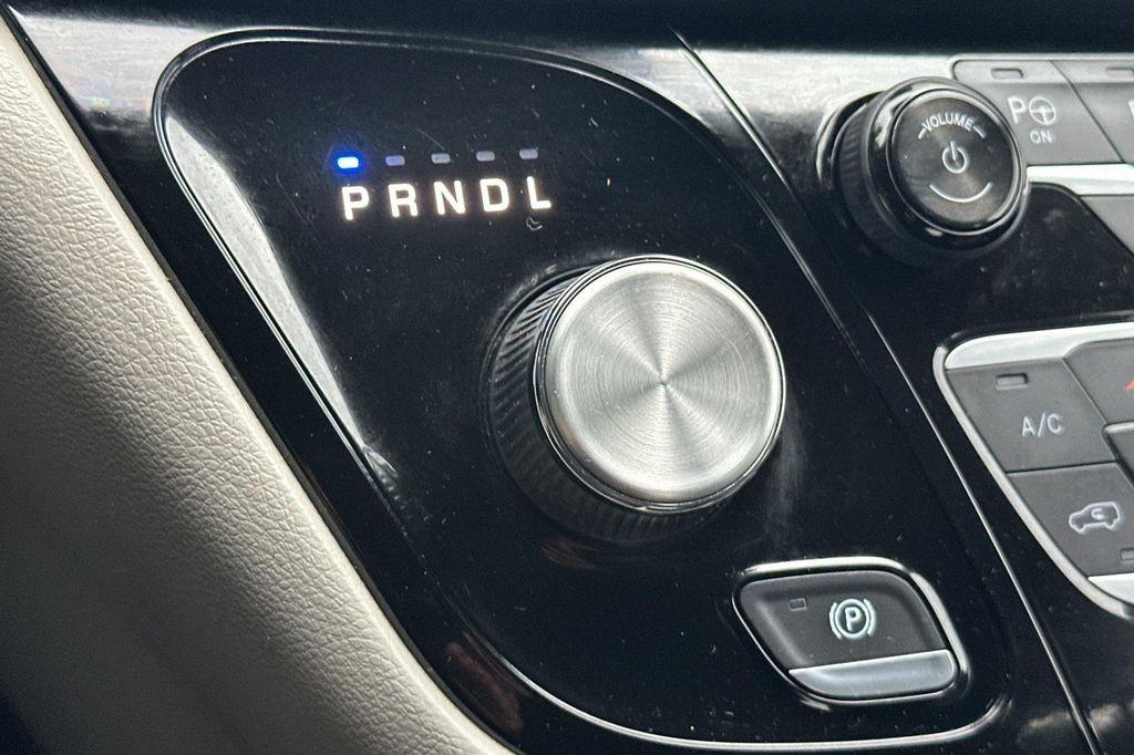used 2018 Chrysler Pacifica car, priced at $18,439