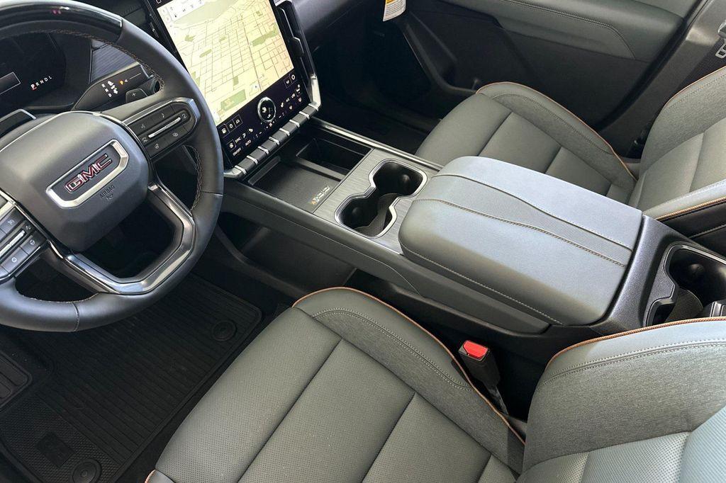 new 2025 GMC Acadia car, priced at $62,030