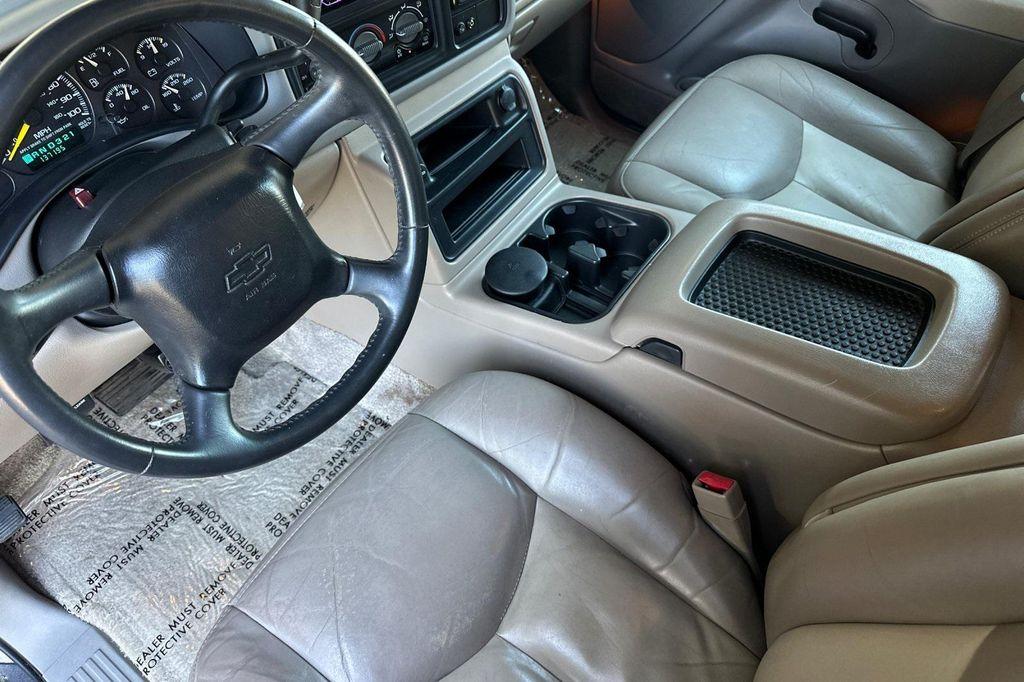 used 2001 Chevrolet Suburban car, priced at $14,995