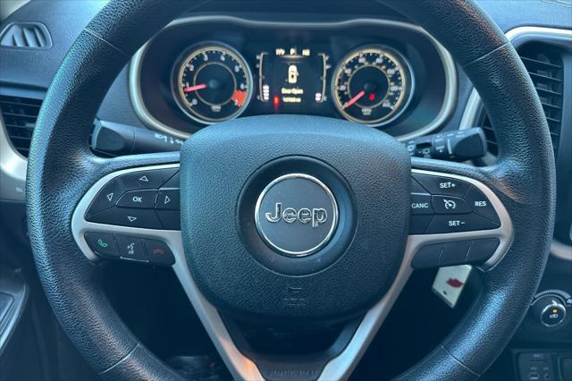 used 2014 Jeep Cherokee car, priced at $7,995