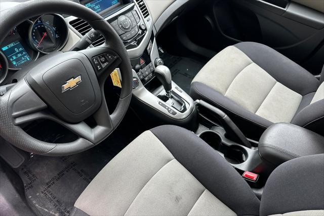 used 2014 Chevrolet Cruze car, priced at $7,995