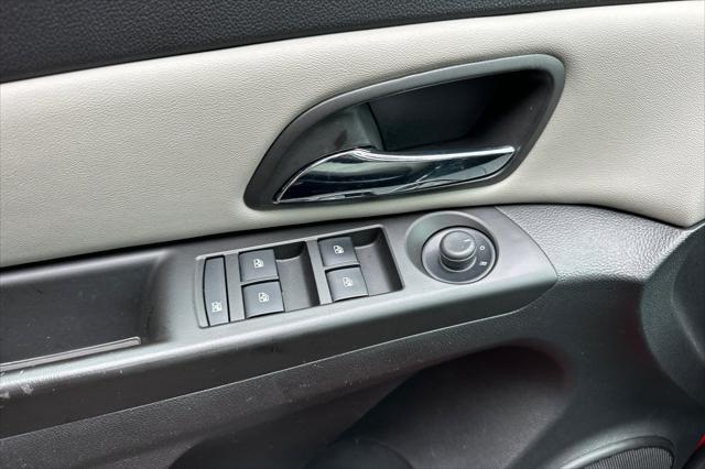 used 2014 Chevrolet Cruze car, priced at $7,995