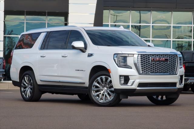 used 2022 GMC Yukon XL car, priced at $70,990