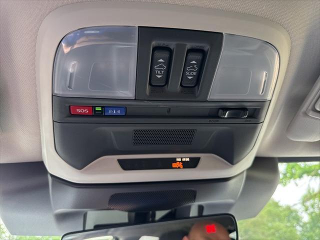 used 2025 Subaru Crosstrek car, priced at $27,249
