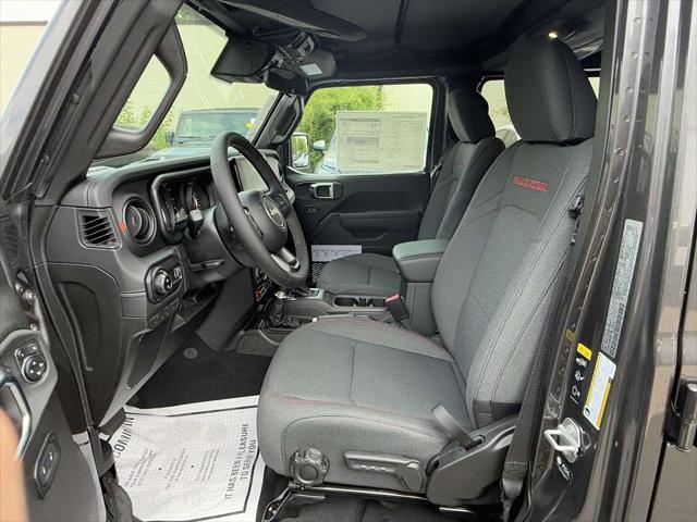 new 2025 Jeep Gladiator car, priced at $44,295