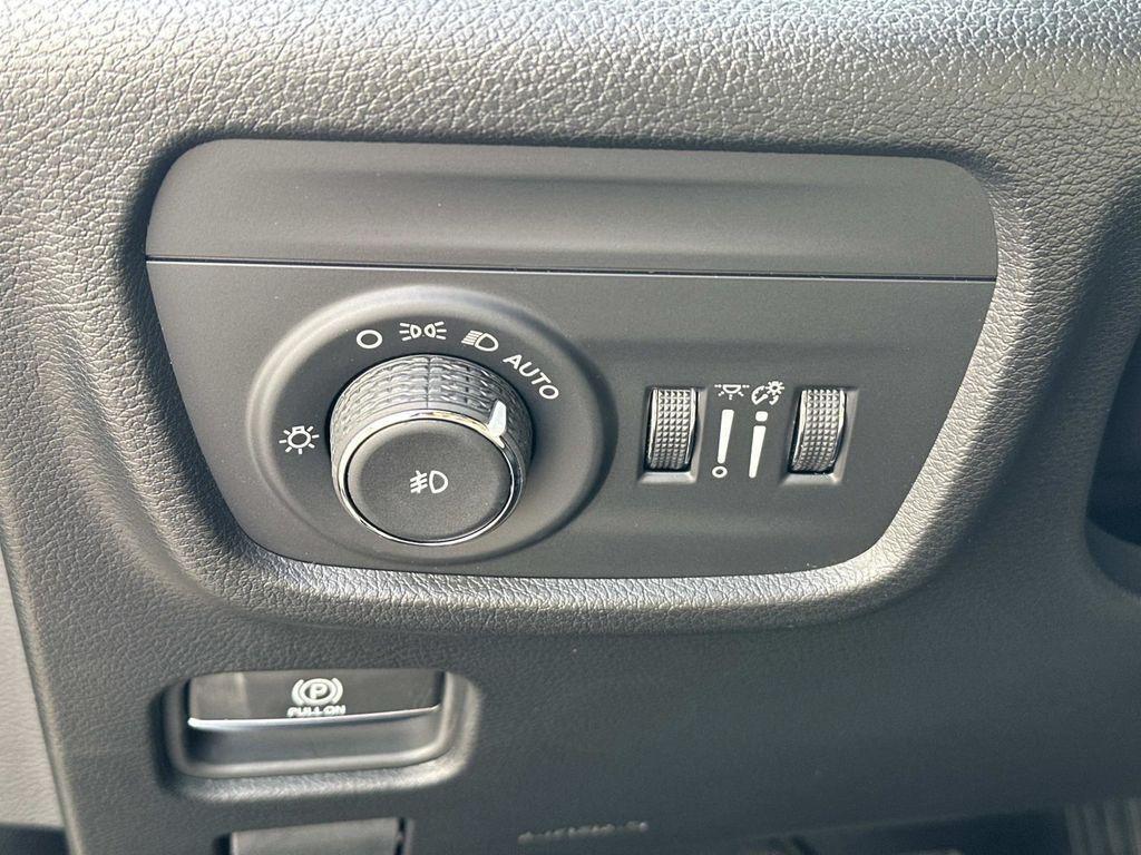 new 2025 Jeep Grand Cherokee L car, priced at $55,480