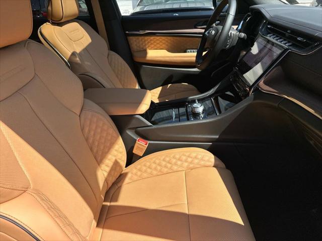 new 2025 Jeep Grand Cherokee car, priced at $53,122