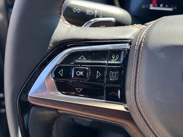 new 2025 Jeep Grand Cherokee car, priced at $53,122