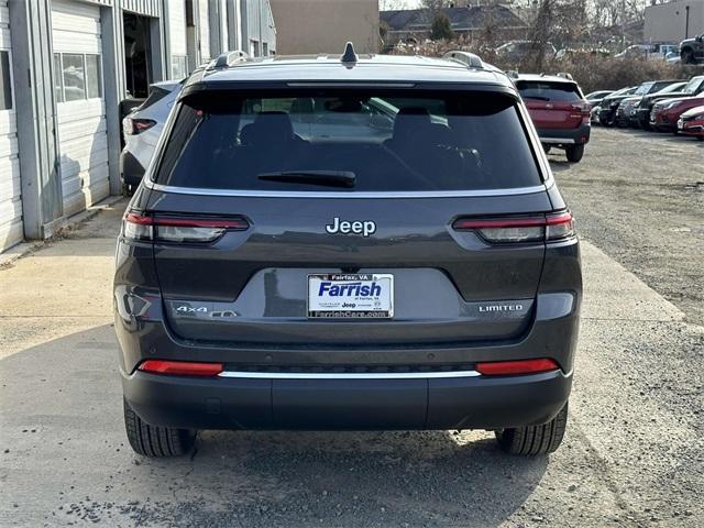 new 2024 Jeep Grand Cherokee L car, priced at $43,075