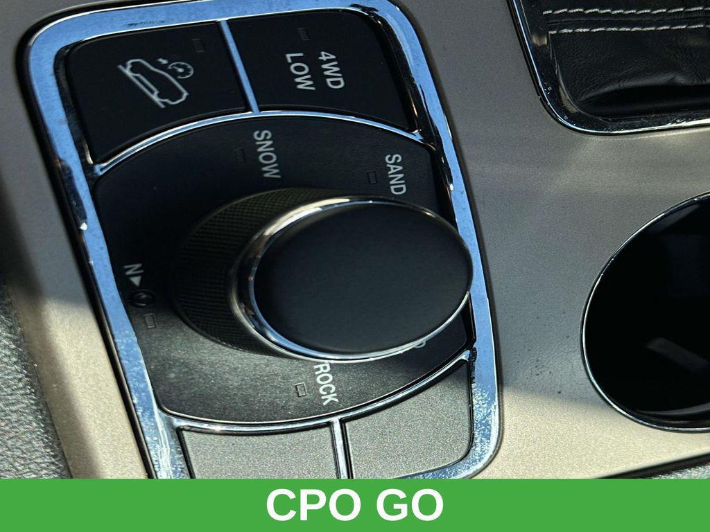 used 2017 Jeep Grand Cherokee car, priced at $15,500