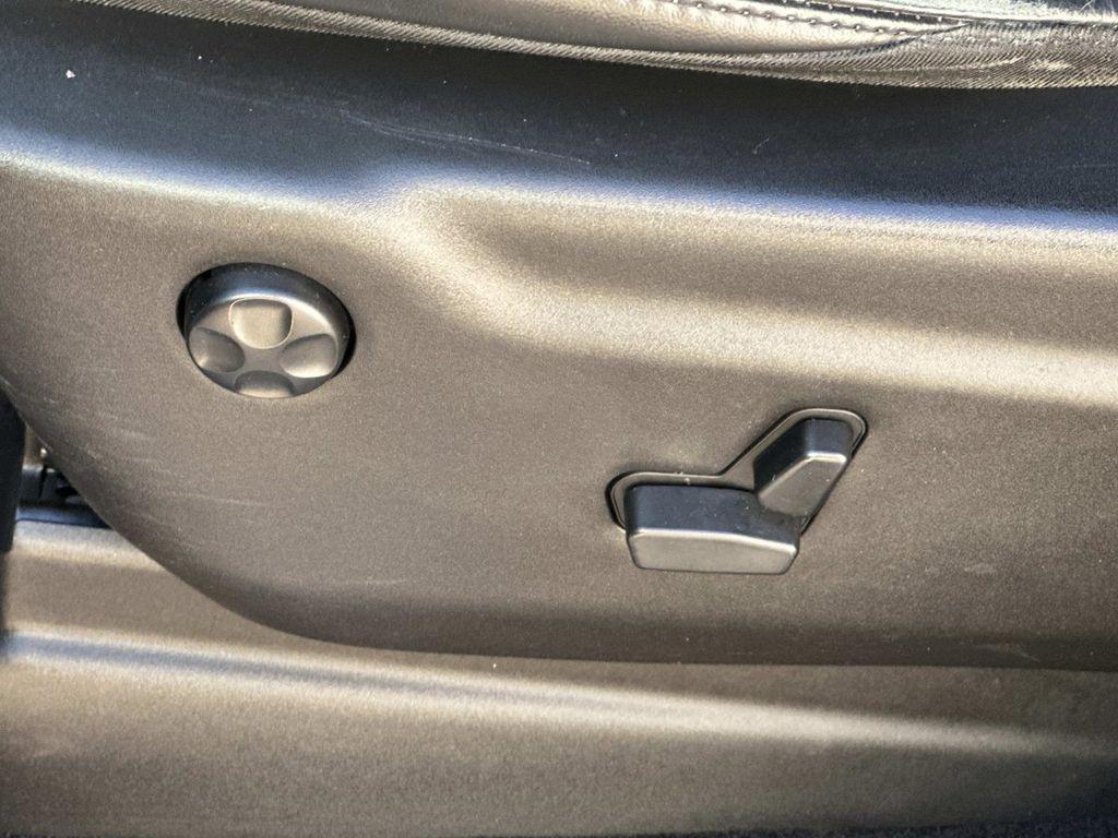 used 2017 Jeep Grand Cherokee car, priced at $15,500